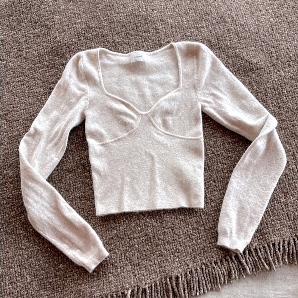 Wilfred (Aritzia) Cropped Sweater